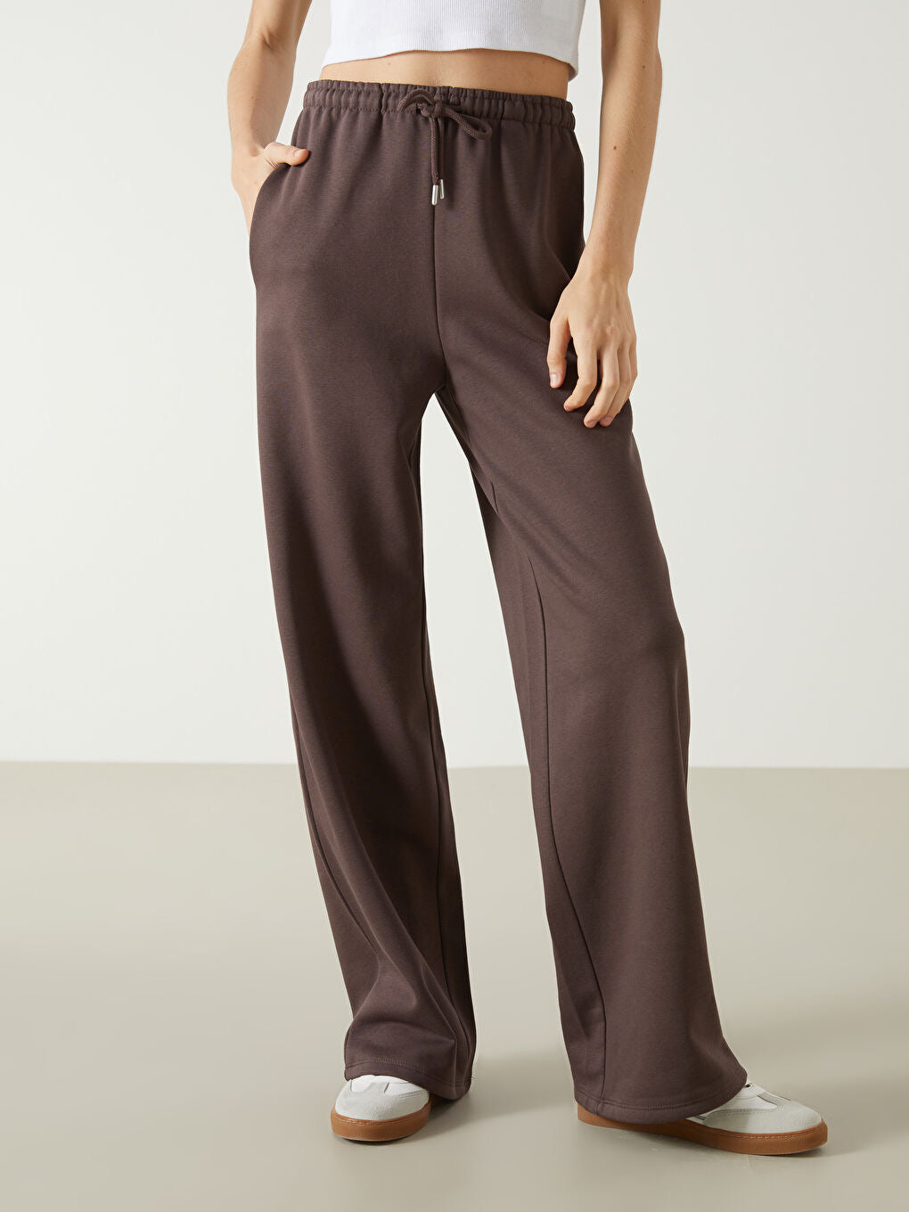 Ladies Wide Leg Joggers| Brown