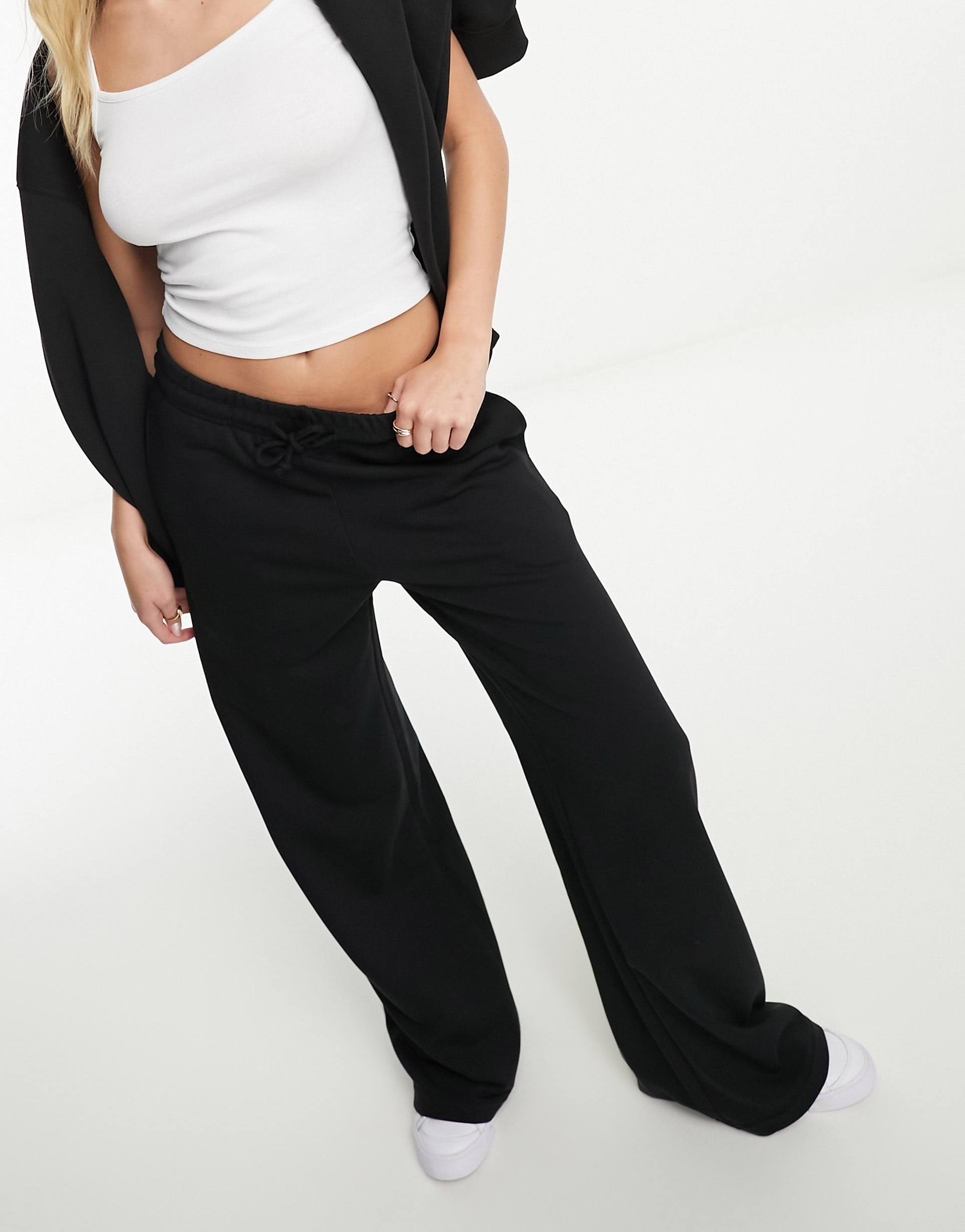 High/Mid Waist Women’s Black Heavyweight Joggers